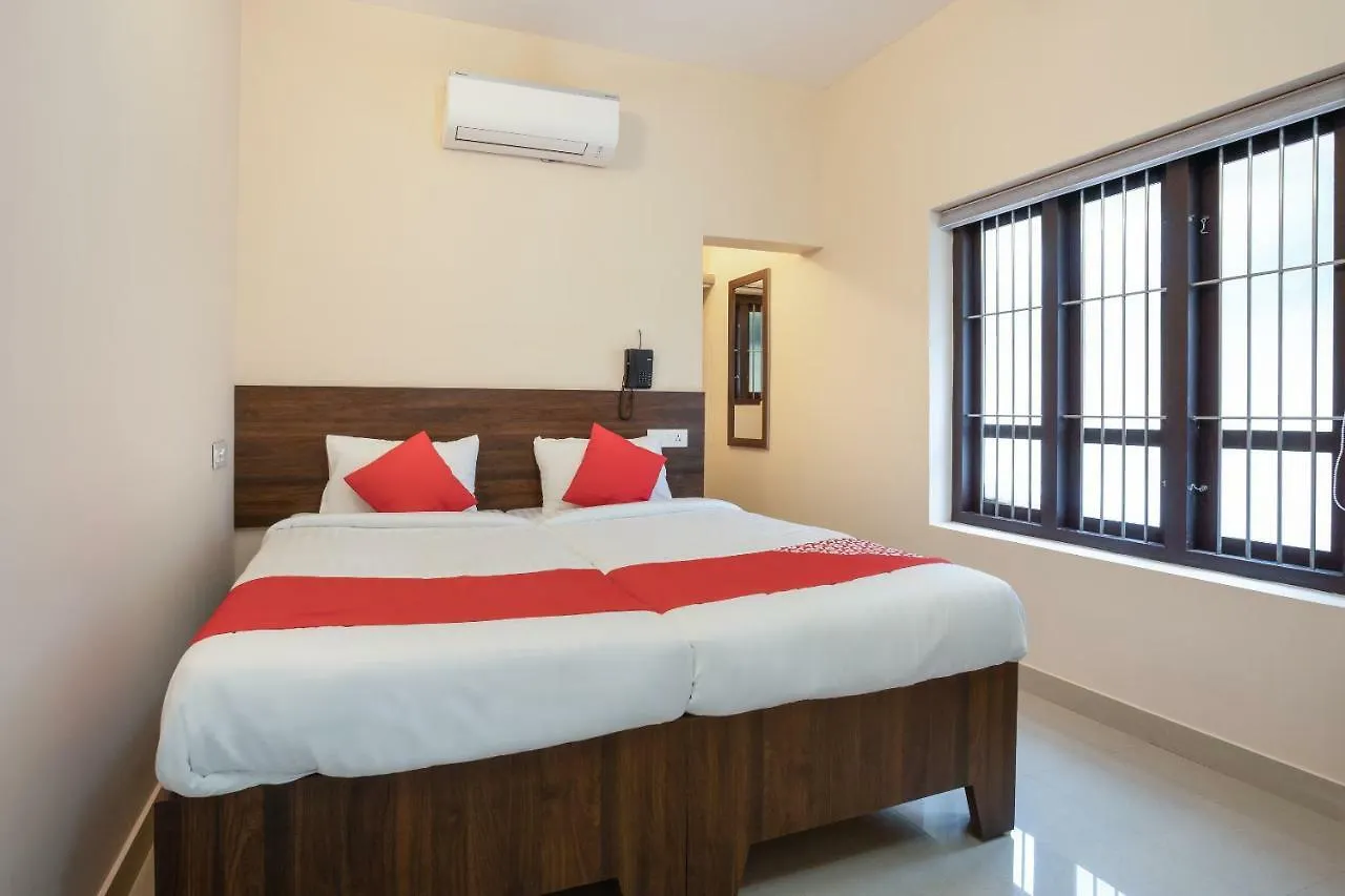 Oyo 30543 La Mer Inn Kozhikode