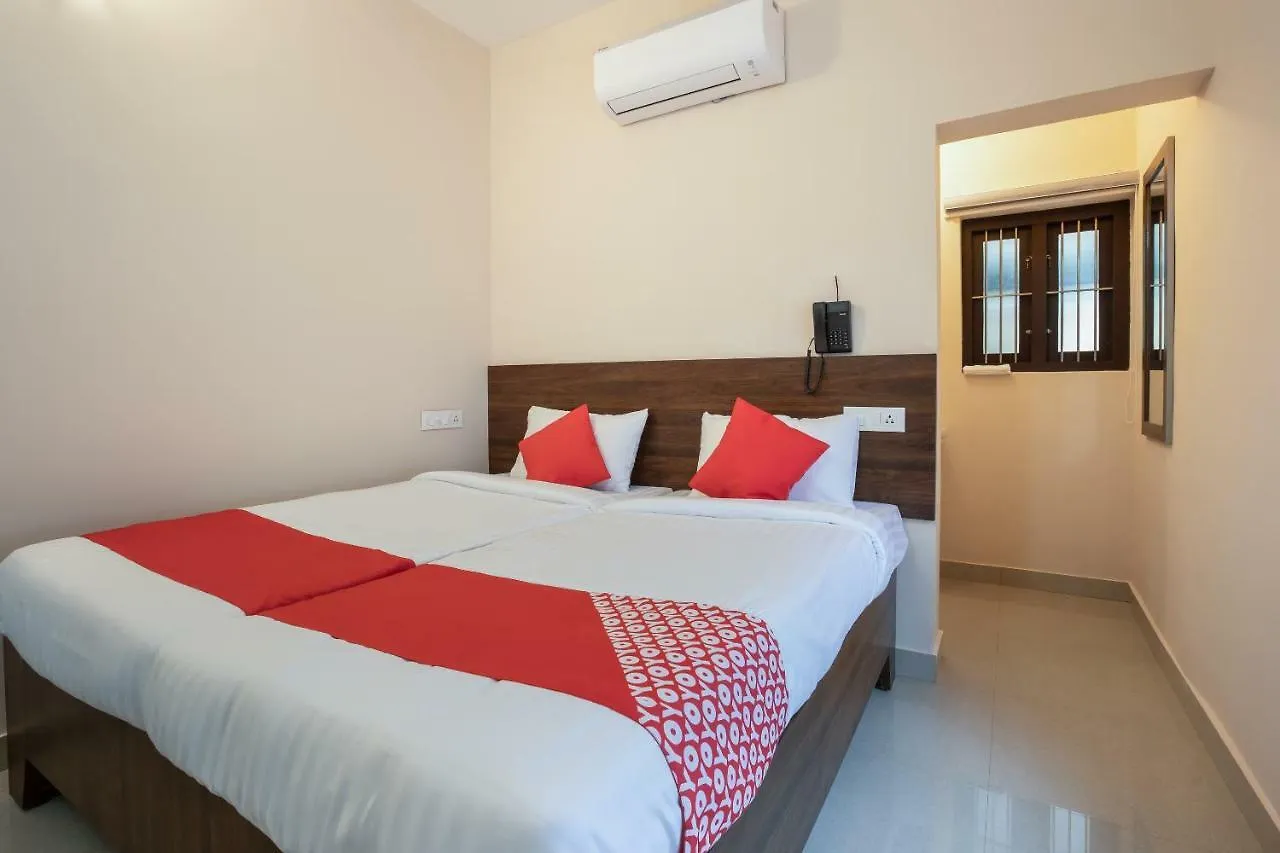 Oyo 30543 La Mer Inn Kozhikode
