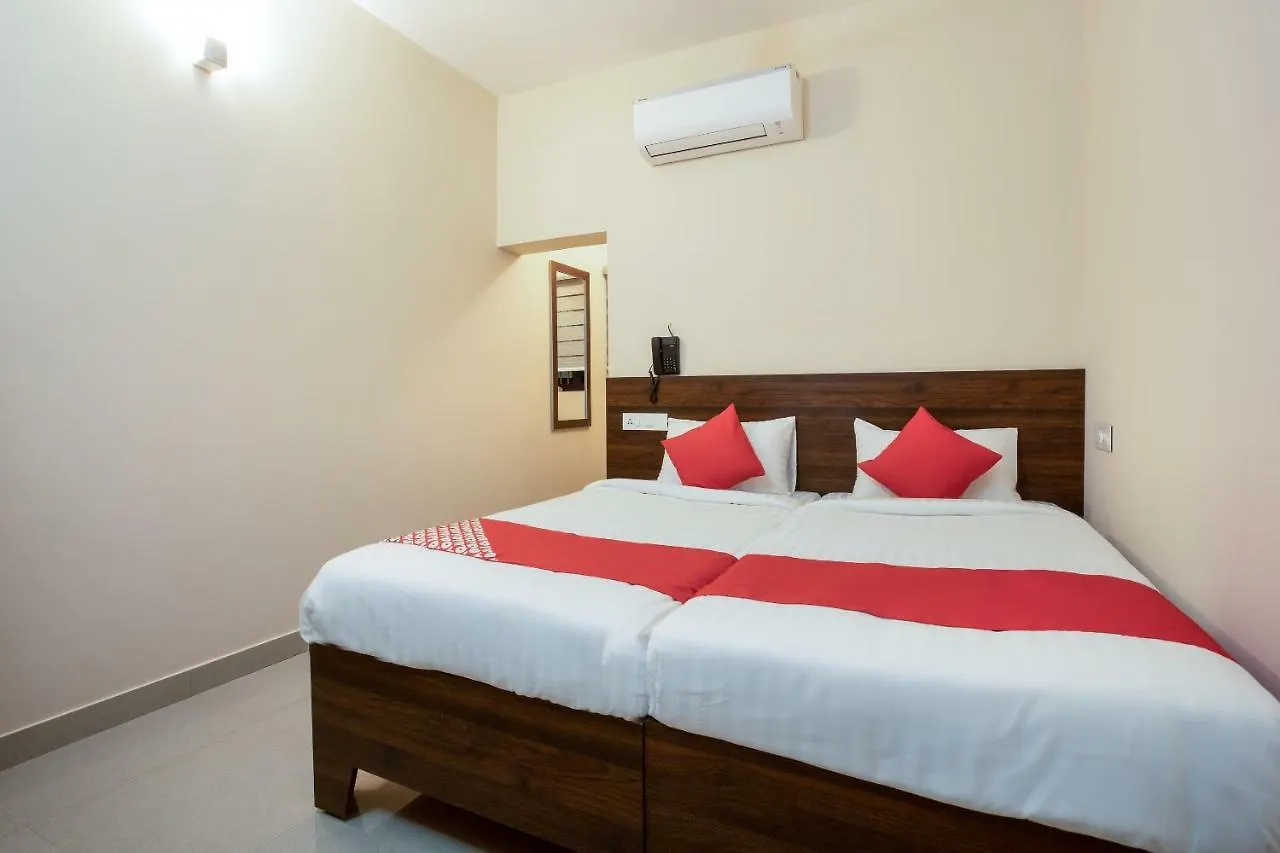 Oyo 30543 La Mer Inn Kozhikode Hotel